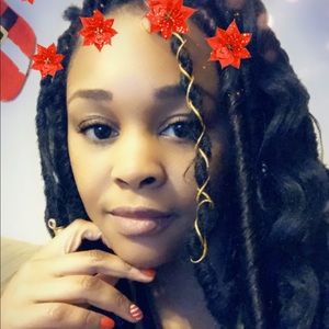 Meet your Posher, Lashay